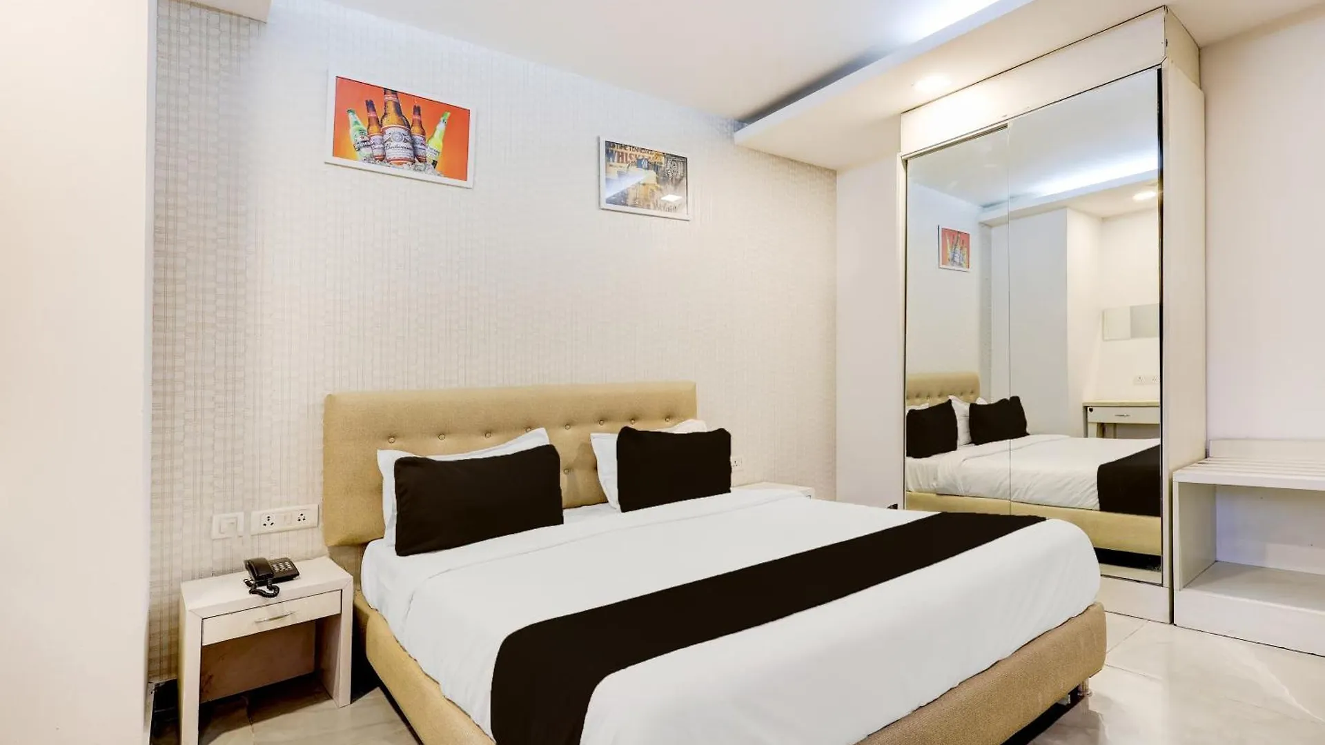 Townhouse T Block Sector 24 Hotel Gurgaon