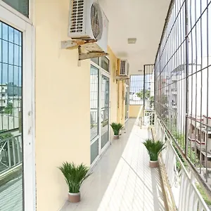 Hotel Collection O Grand Casa